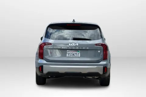 More photos of 2025 Kia Telluride LX at Mossy Mitsubishi, CA
