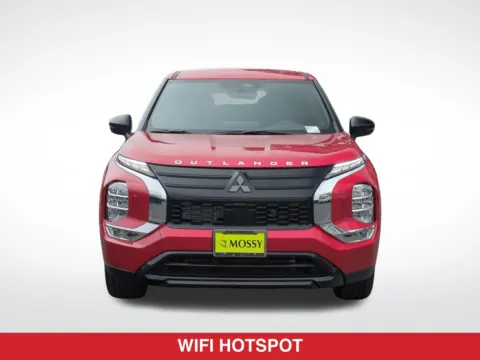More photos of 2026 Mitsubishi Outlander SE at Mossy Mitsubishi, CA