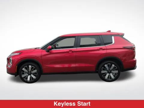 More photos of 2026 Mitsubishi Outlander SE at Mossy Mitsubishi, CA