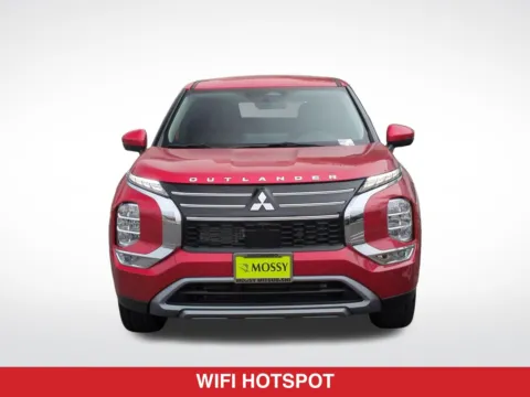 More photos of 2026 Mitsubishi Outlander SE at Mossy Mitsubishi, CA