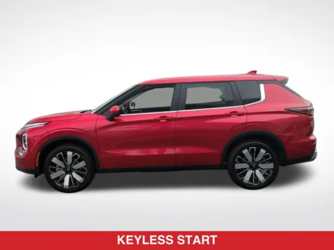 More photos of 2026 Mitsubishi Outlander SE at Mossy Mitsubishi, CA