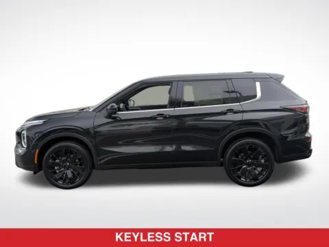 More photos of 2026 Mitsubishi Outlander SE at Mossy Mitsubishi, CA