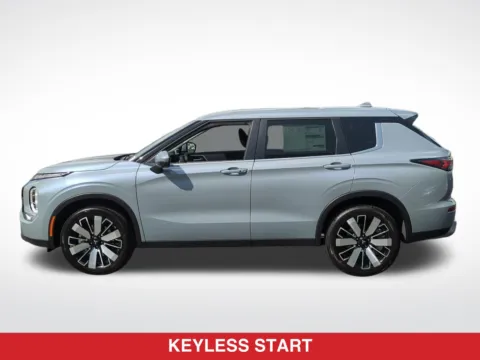 More photos of 2026 Mitsubishi Outlander SE at Mossy Mitsubishi, CA