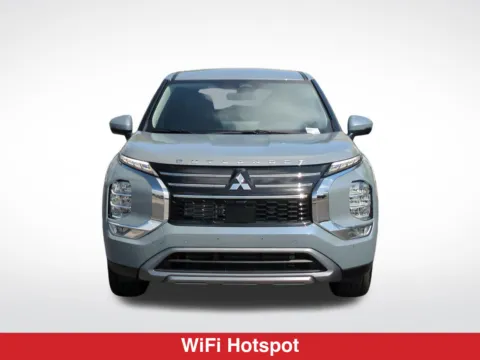 More photos of 2026 Mitsubishi Outlander SE at Mossy Mitsubishi, CA