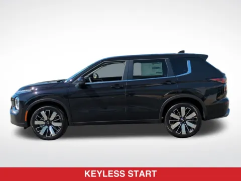 More photos of 2026 Mitsubishi Outlander SE at Mossy Mitsubishi, CA