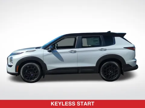 More photos of 2026 Mitsubishi Outlander SE at Mossy Mitsubishi, CA