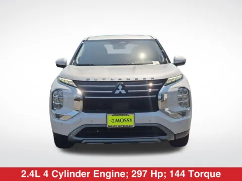 More photos of 2026 Mitsubishi Outlander PHEV SE at Mossy Mitsubishi, CA