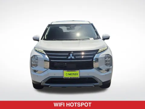 More photos of 2026 Mitsubishi Outlander SE at Mossy Mitsubishi, CA
