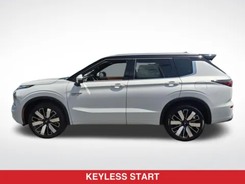 More photos of 2026 Mitsubishi Outlander PHEV SEL at Mossy Mitsubishi, CA