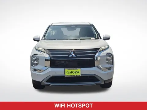 More photos of 2026 Mitsubishi Outlander SE at Mossy Mitsubishi, CA
