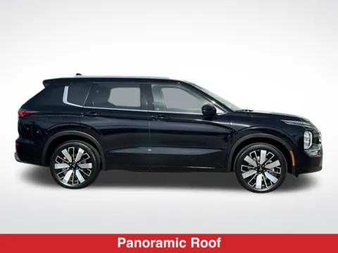 More photos of 2026 Mitsubishi Outlander SEL at Mossy Mitsubishi, CA
