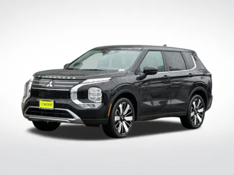 Black 2026 Mitsubishi Outlander SE for sale in Escondido, CA