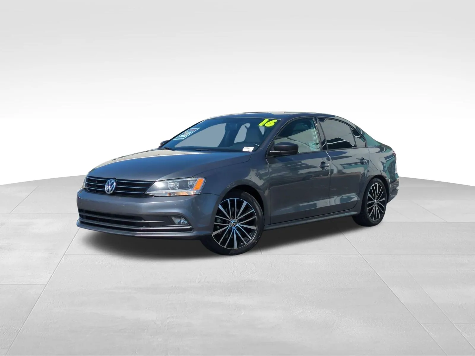 Gray 2016 Volkswagen Jetta 1.8T Sport for sale in Escondido, CA
