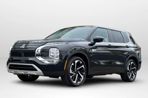 Black 2025 Mitsubishi Outlander PHEV SE for sale in Escondido, CA