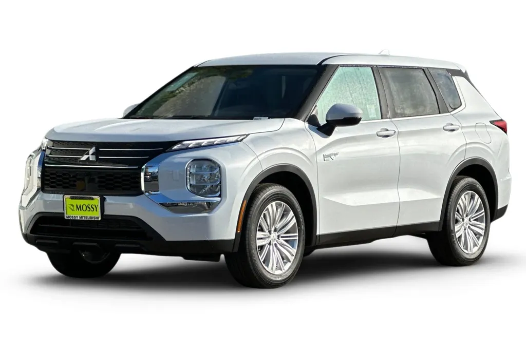 2025 Mitsubishi Outlander PHEV ES for sale in Escondido, CA