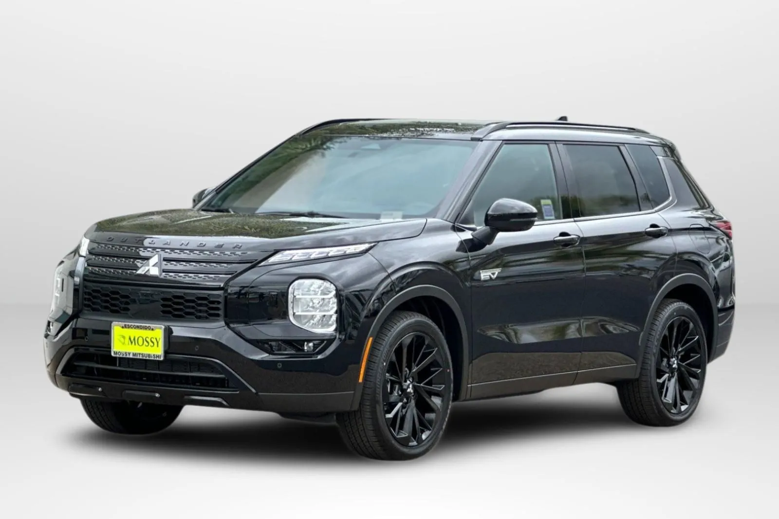 Black 2025 Mitsubishi Outlander PHEV SEL for sale in Escondido, CA