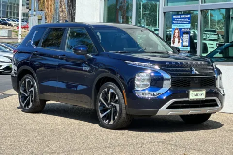 Photos of 2025 Mitsubishi Outlander PHEV SE for sale in Escondido, CA at Mossy Mitsubishi
