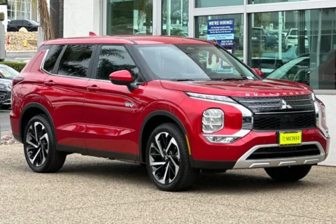 Photos of 2025 Mitsubishi Outlander PHEV SE for sale in Escondido, CA at Mossy Mitsubishi