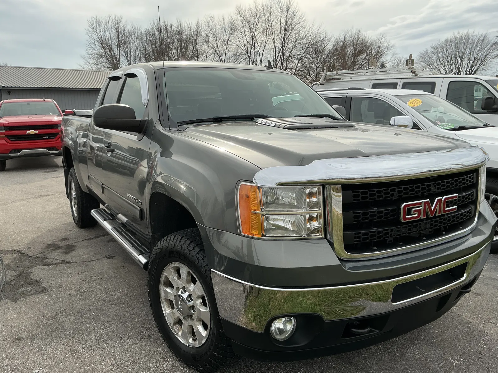 2011 GMC Sierra 2500HD SLE's photo