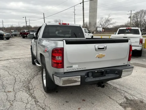 More photos of 2011 CHEVROLET SILVERADO 1500 LT at Mr. Care Auto, IN