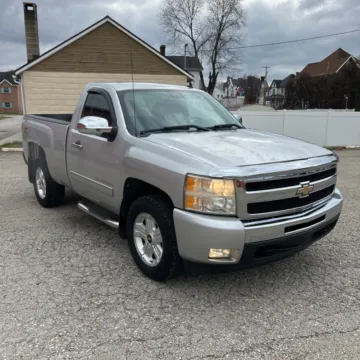 Another view of 2011 CHEVROLET SILVERADO 1500 LT for sale in Camby, IN at Mr. Care Auto