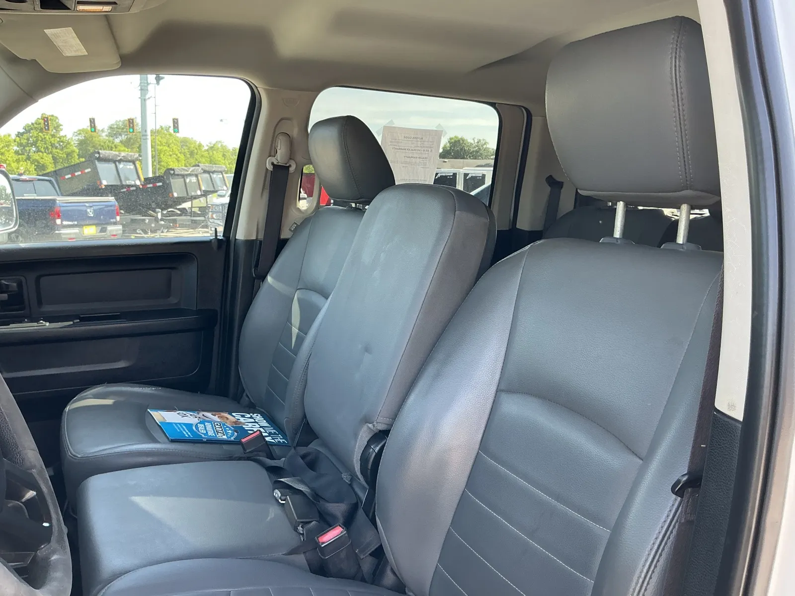 2016 RAM Ram 2500 Pickup Tradesman - Photo 33