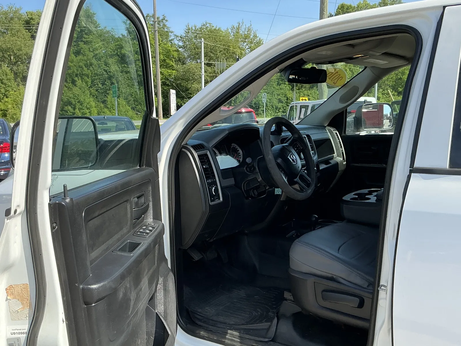 2016 RAM Ram 2500 Pickup Tradesman - Photo 20