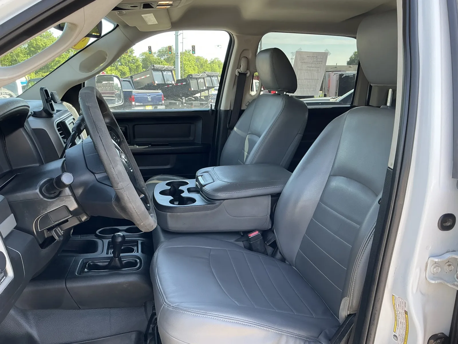2016 RAM Ram 2500 Pickup Tradesman - Photo 31