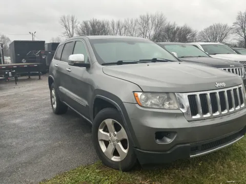 Photos of 2011 JEEP GRAND CHEROKEE LIMITED for sale in Camby, IN at Mr. Care Auto