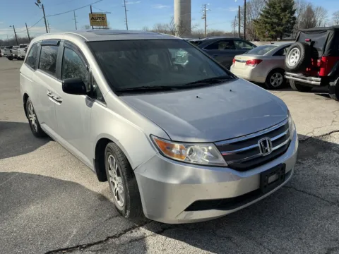 Photos of 2013 HONDA ODYSSEY EXL for sale in Camby, IN at Mr. Care Auto