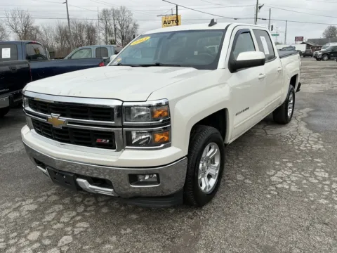 More photos of 2015 CHEVROLET SILVERADO 1500 LT at Mr. Care Auto, IN