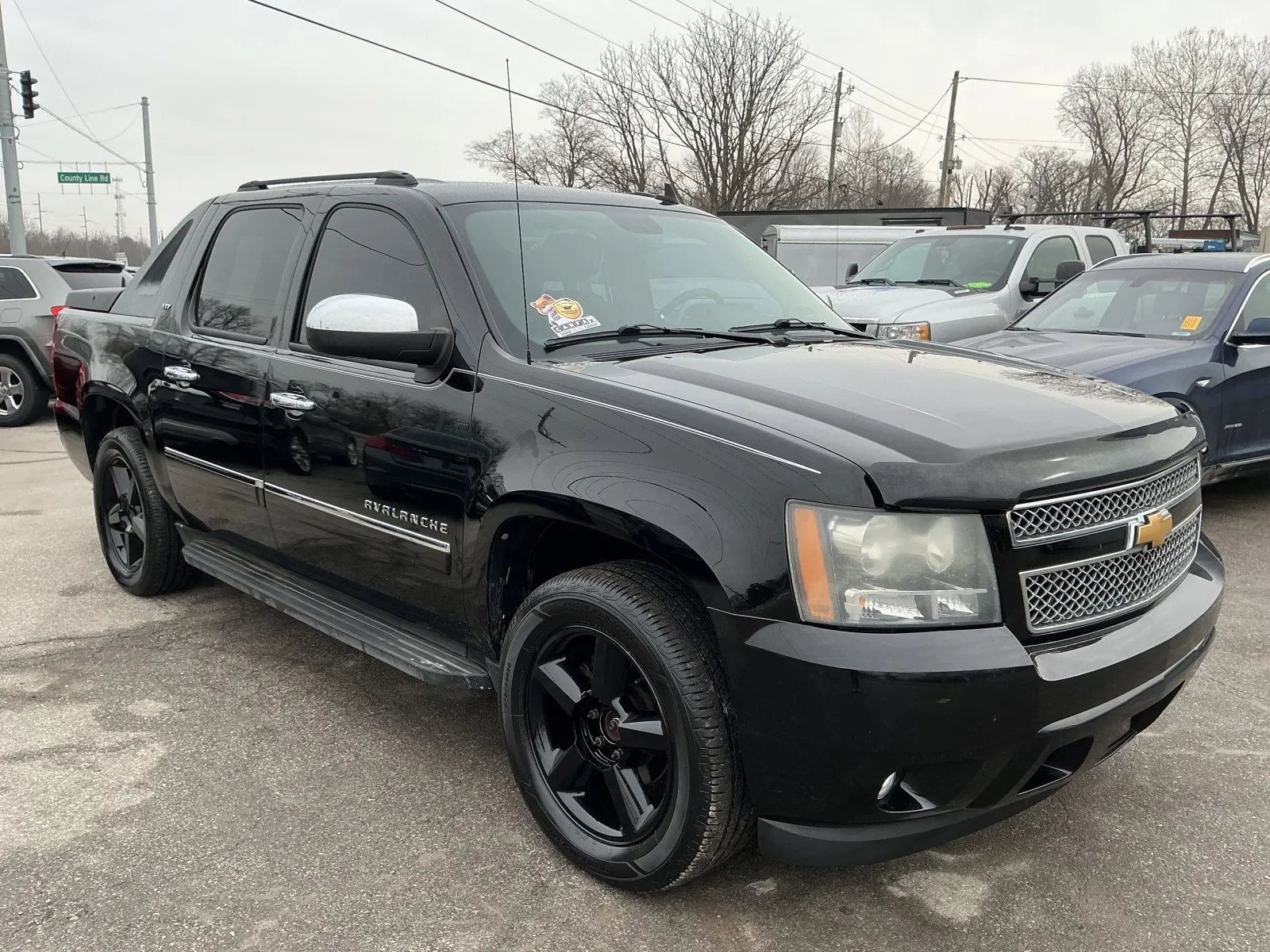 2010 CHEVROLET AVALANCHE LTZ for sale in Camby, IN