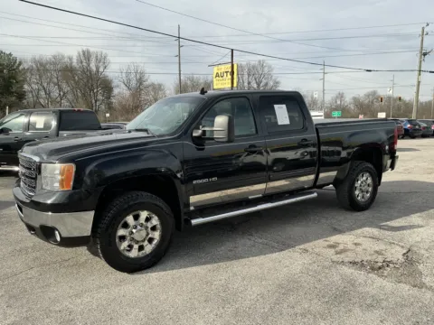 More photos of 2012 GMC SIERRA 2500 SLT at Mr. Care Auto, IN