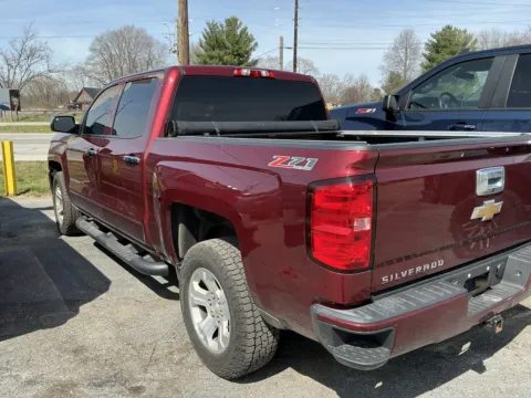 More photos of 2016 CHEVROLET SILVERADO 1500 LT Z71 at Mr. Care Auto, IN