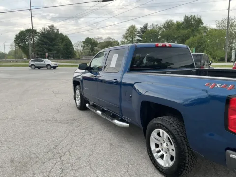 More photos of 2018 CHEVROLET SILVERADO 1500 LT at Mr. Care Auto, IN