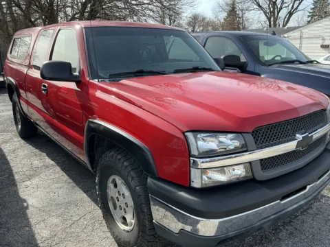 Red 2003 CHEVROLET SILVERADO 1500 for sale in Camby, IN