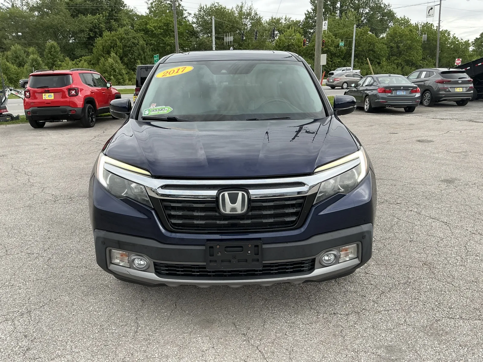 Vehicle Image 2