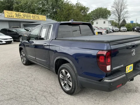 More photos of 2017 HONDA RIDGELINE RTL at Mr. Care Auto, IN