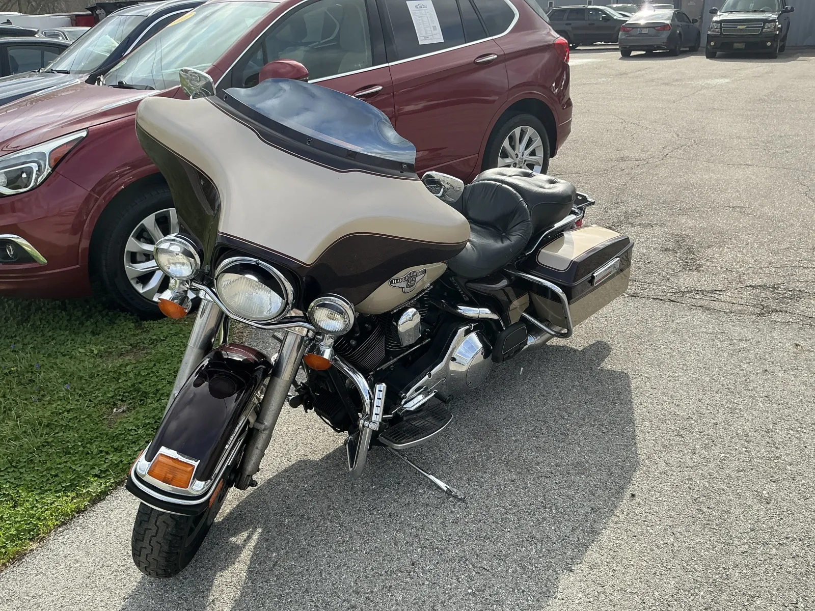 Brown 1998 HARLEY- DAVIDSON FLHTCUI ANNIVER MC for sale in Camby, IN