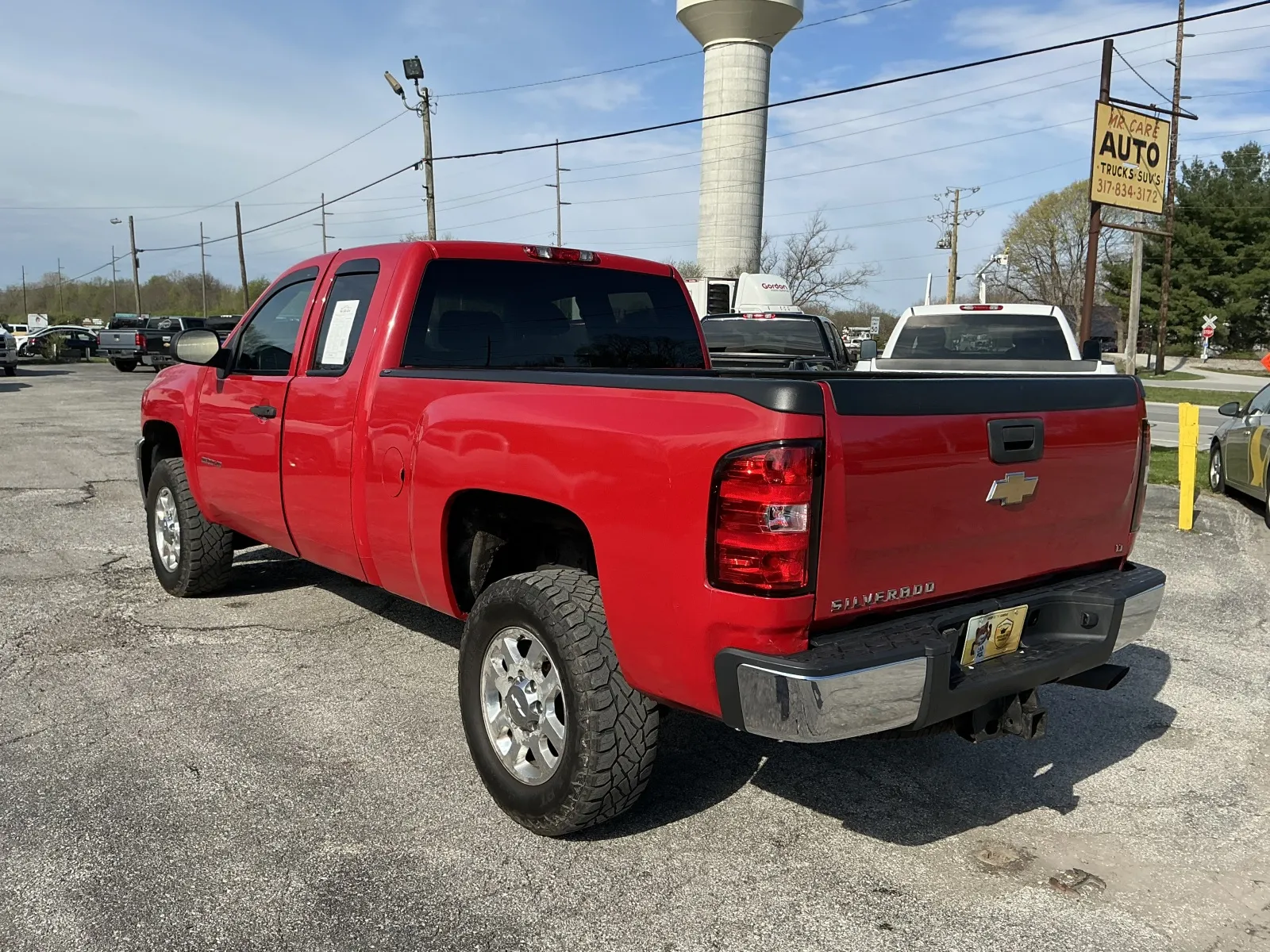 More photos of 2011 CHEVROLET SILVERADO 2500 HEAVY DUTY LT at Mr. Care Auto, IN