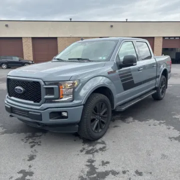 Gray 2019 FORD F-150 SUPERCREW for sale in Camby, IN