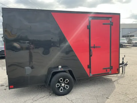 Photos of 2024 HOMESTEADER 612IS ENCLOSED for sale in Camby, IN at Mr. Care Auto