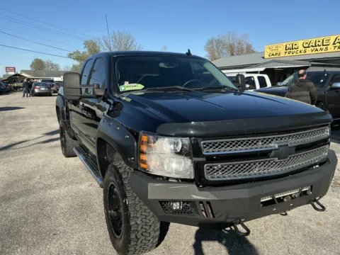 Black 2013 CHEVROLET SILVERADO 1500 LTZ for sale in Camby, IN