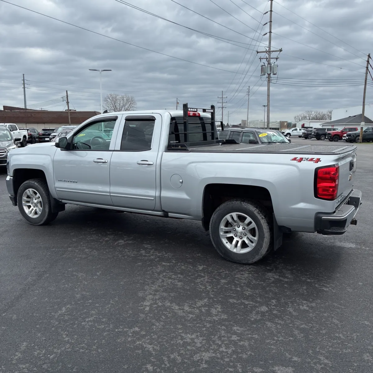 Silver 2018 CHEVROLET SILVERADO 1500 LT for sale in Camby, IN