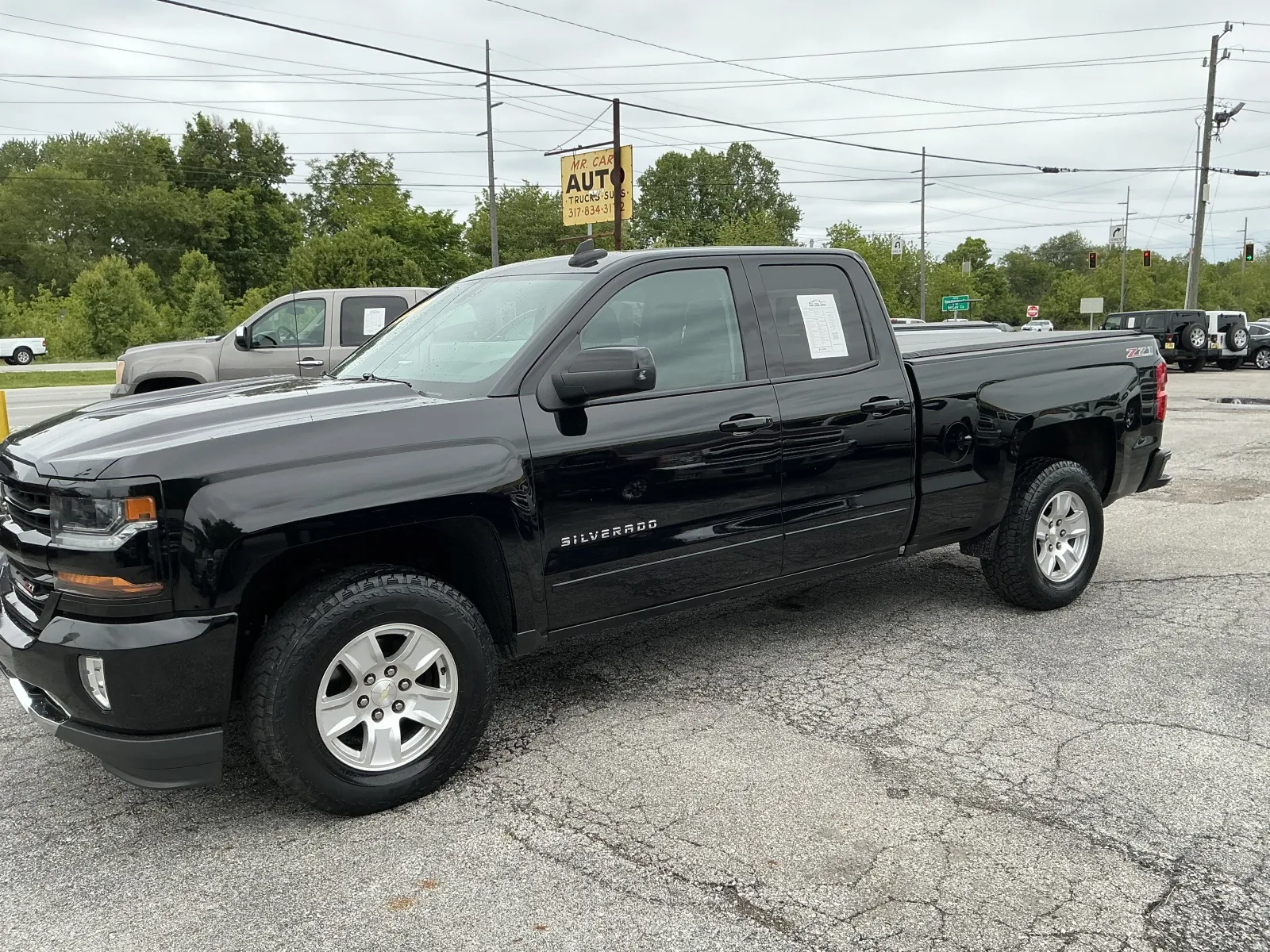 Another view of 2016 CHEVROLET SILVERADO 1500 LT for sale in Camby, IN at Mr. Care Auto