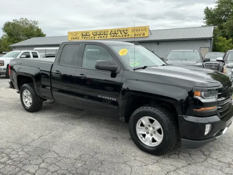 Black 2016 CHEVROLET SILVERADO 1500 LT for sale in Camby, IN