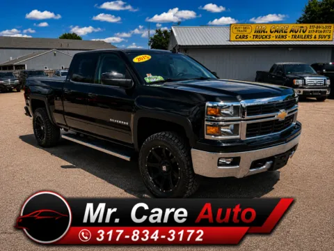 Black 2015 CHEVROLET SILVERADO 1500 LT for sale in Camby, IN