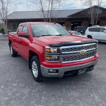 Red 2015 CHEVROLET SILVERADO 1500 LT for sale in Camby, IN