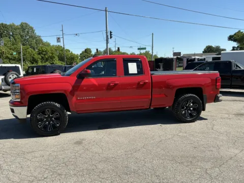 More photos of 2015 CHEVROLET SILVERADO 1500 LT at Mr. Care Auto, IN