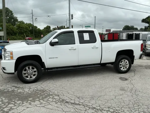 More photos of 2012 CHEVROLET SILVERADO 2500 HEAVY DUTY LTZ at Mr. Care Auto, IN